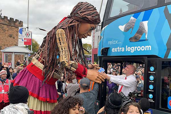 Coventry welcomes 'Little Amal'